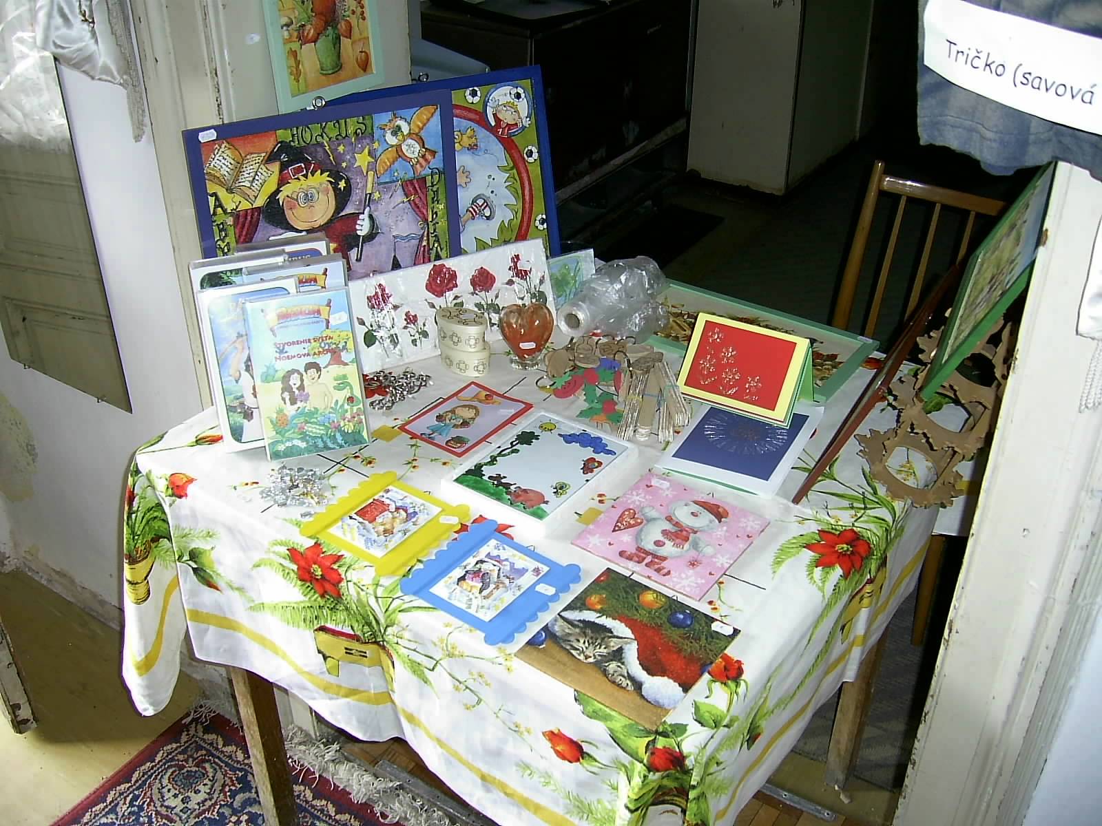 Niekoľko výrobkov na predaj