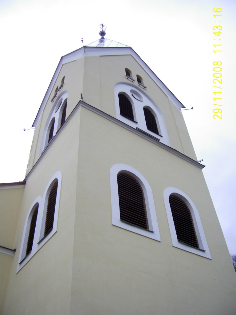 Kostol narodenia Panny Márie na hradnom vrchu