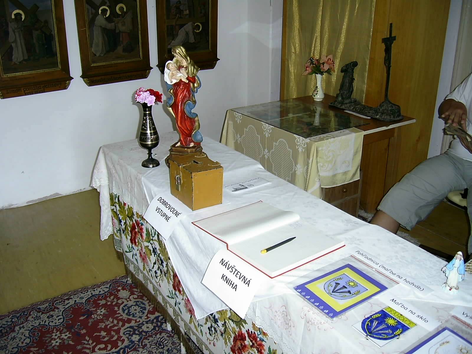 Vstupná miestnosť - obrazáreň